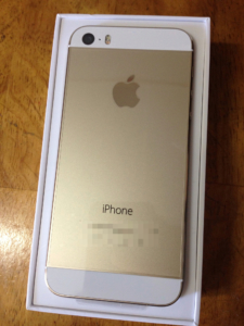 iPhone5sシャンパンゴールド